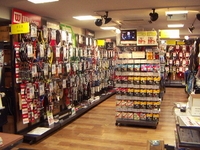 ヴィクトリア 新宿店