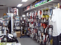 Racket House KING 関大前店