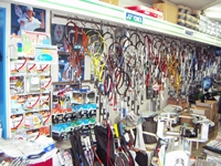 及川スポーツ駅前店