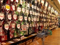 スポーピアシラトリ 浜松中央店