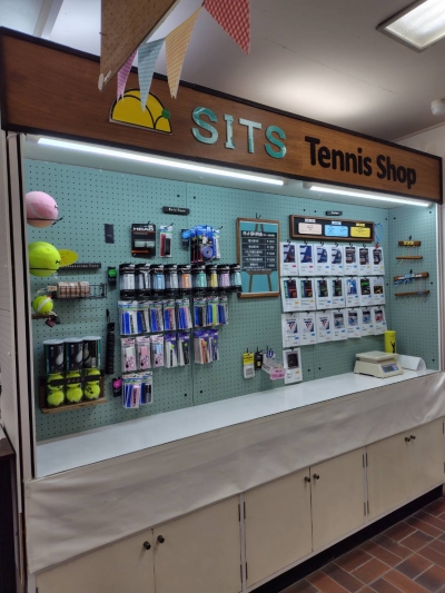 相模原インドアテニススクール