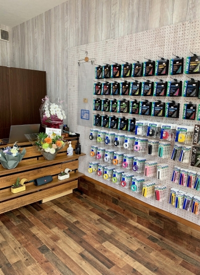 stringing salon ALUKAS