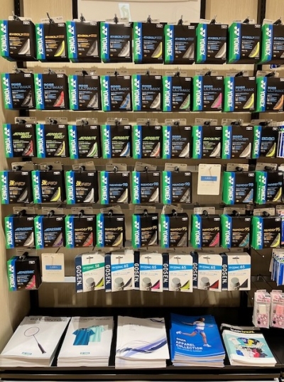 バドミントンプロショップ インフォマージュ足立店