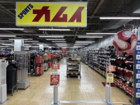 スポーツカムイ厚木店